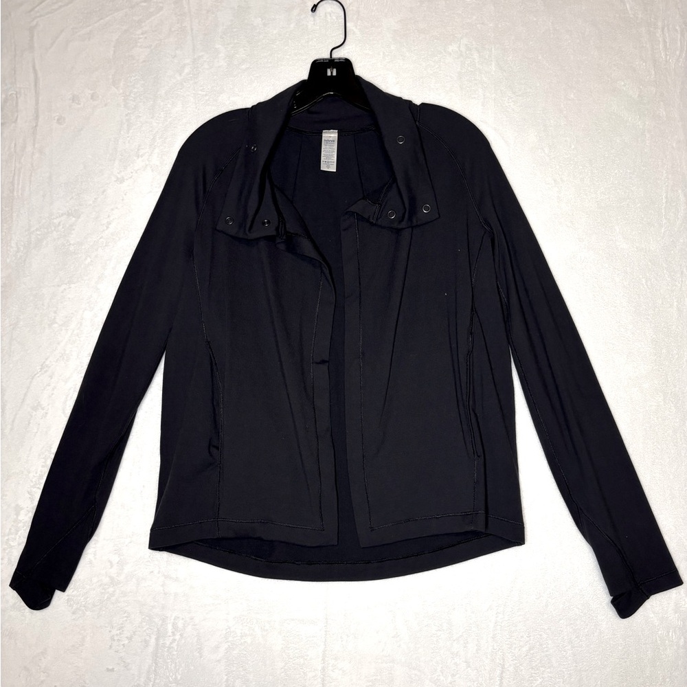 Ivivva recovery wrap Black 12 snap buttons